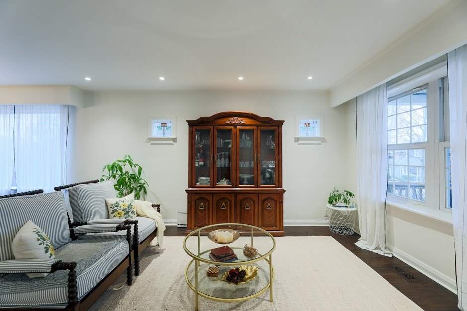 93 Glenmount Park Rd