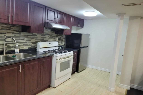 75 Styles Cres, Ajax