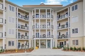 50 Lakebreeze Dr, #225