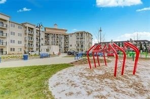 50 Lakebreeze Dr, #225