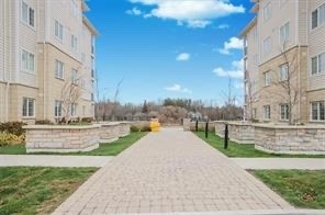 50 Lakebreeze Dr, #225