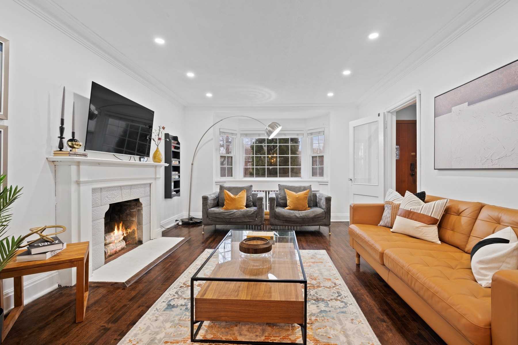 16 Don Mills Road