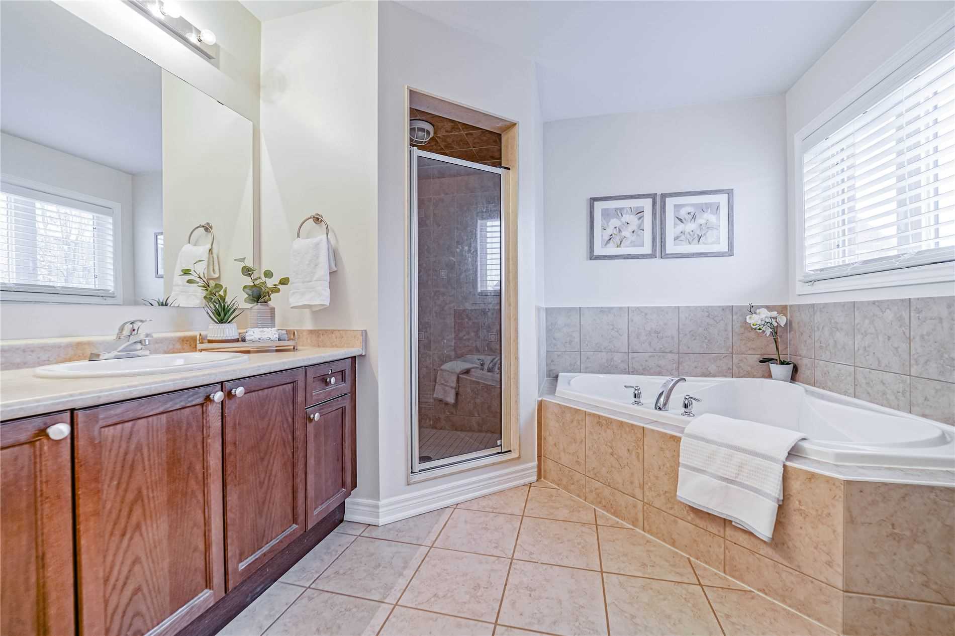 54 Westray Cres