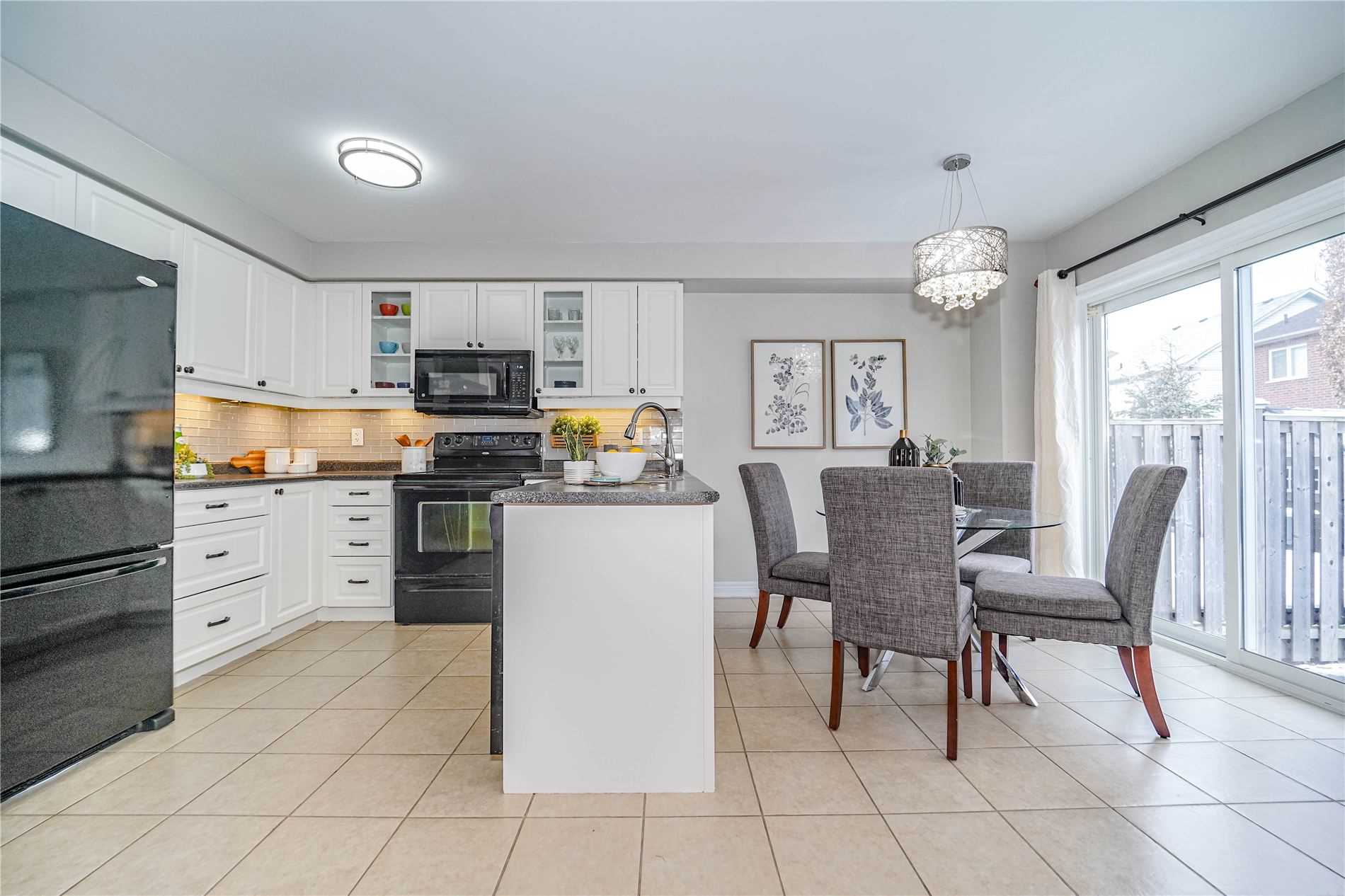 54 Westray Cres