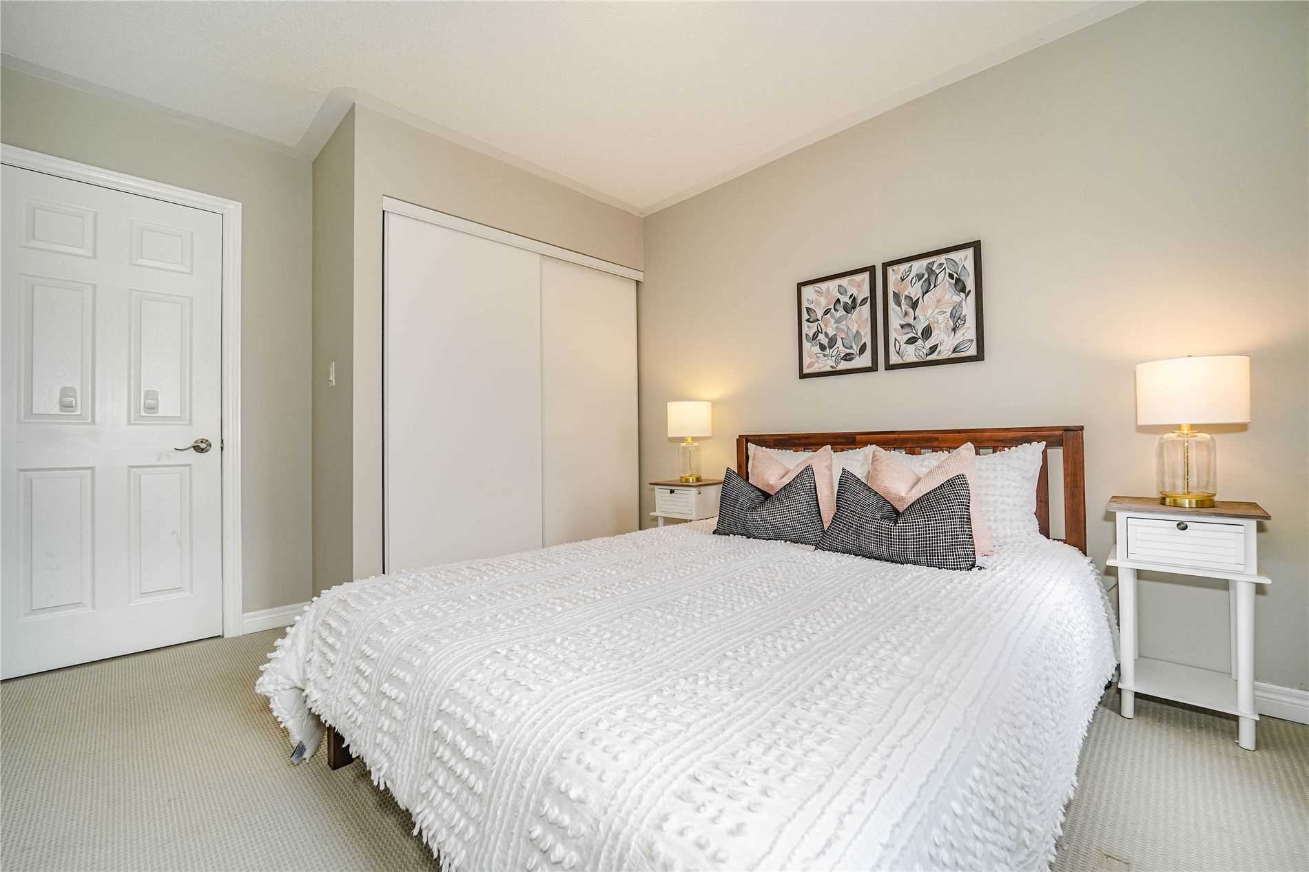 54 Westray Cres
