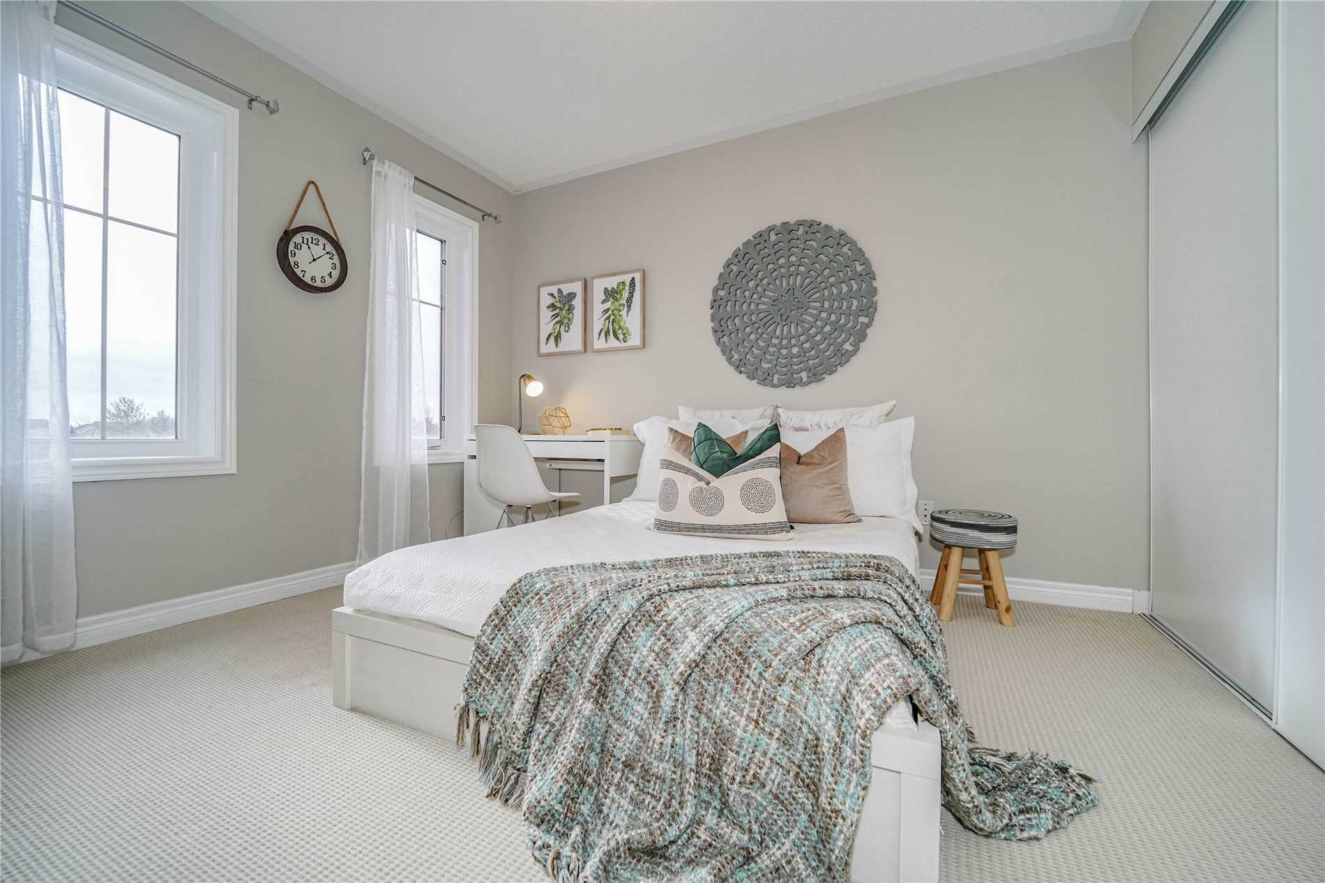 54 Westray Cres