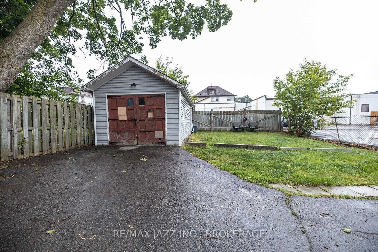 Listing E5879804 - Large Photo # 32