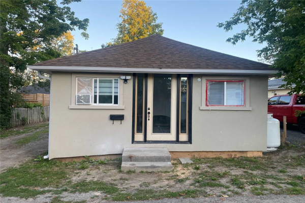 36 Centre Lane, Scugog
