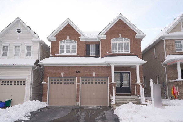 1728 Douglas Langtree Dr, Oshawa