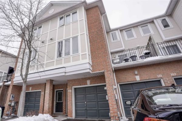 83 Mondeo Dr, Toronto