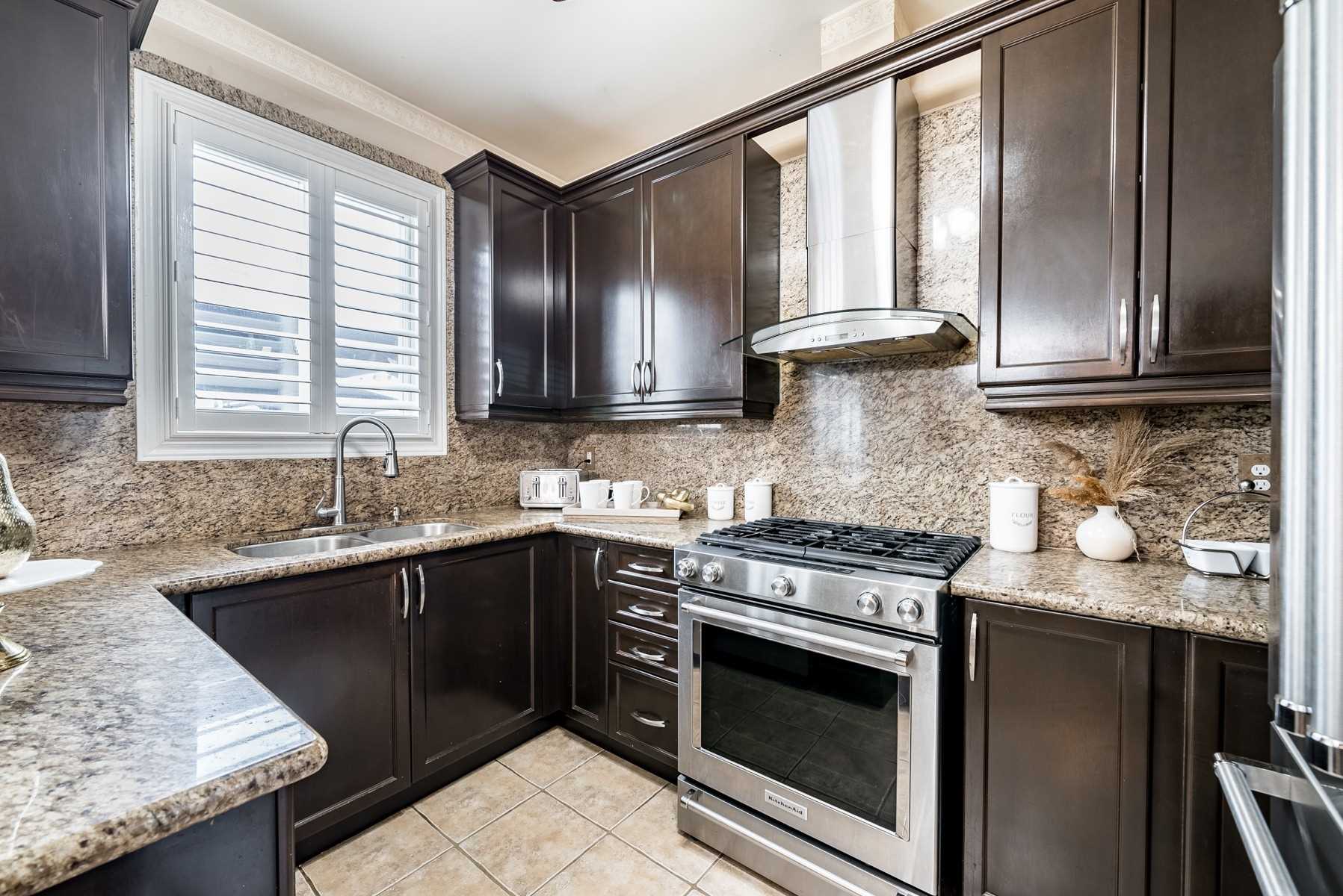 Listing E5884449 - Large Photo # 3