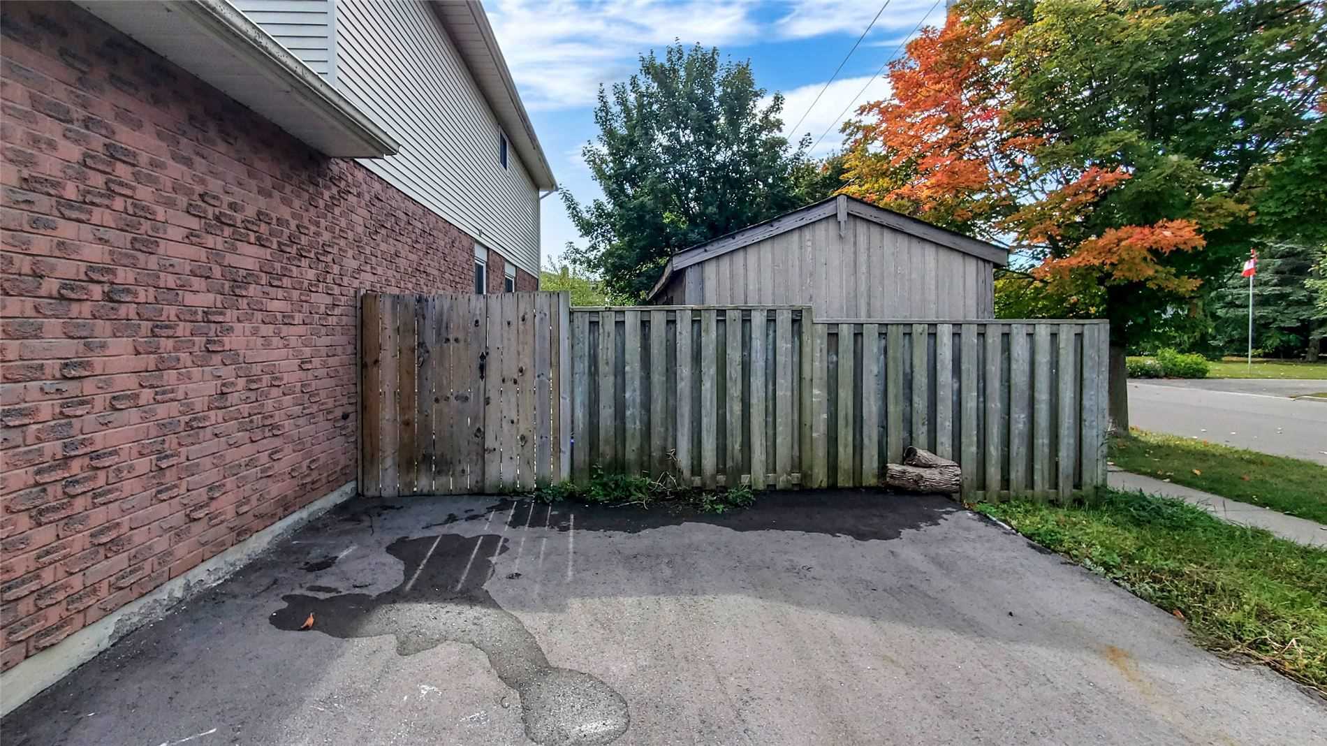 1 Hartsfield Dr