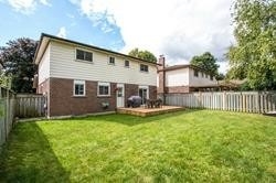 8 Deerfield Court