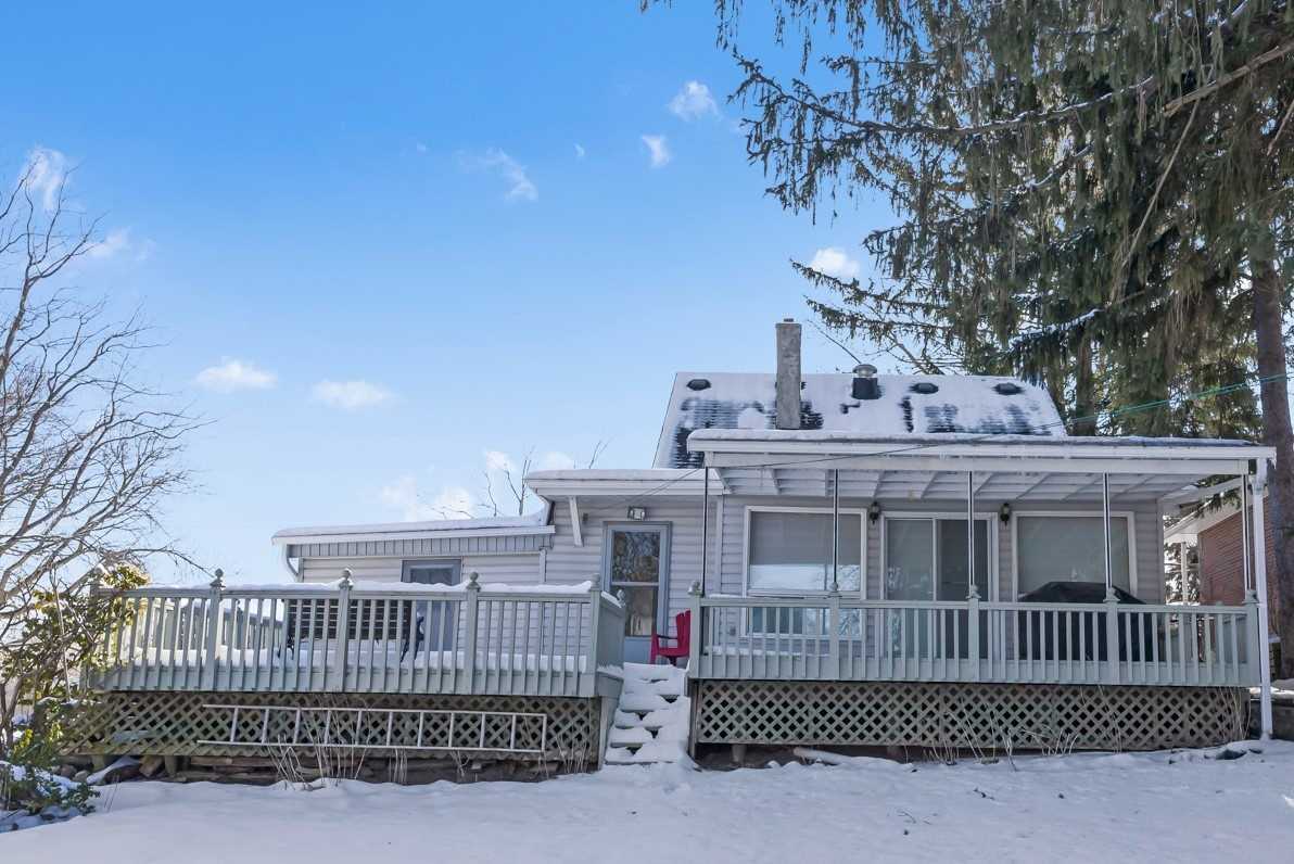 286 King Street E