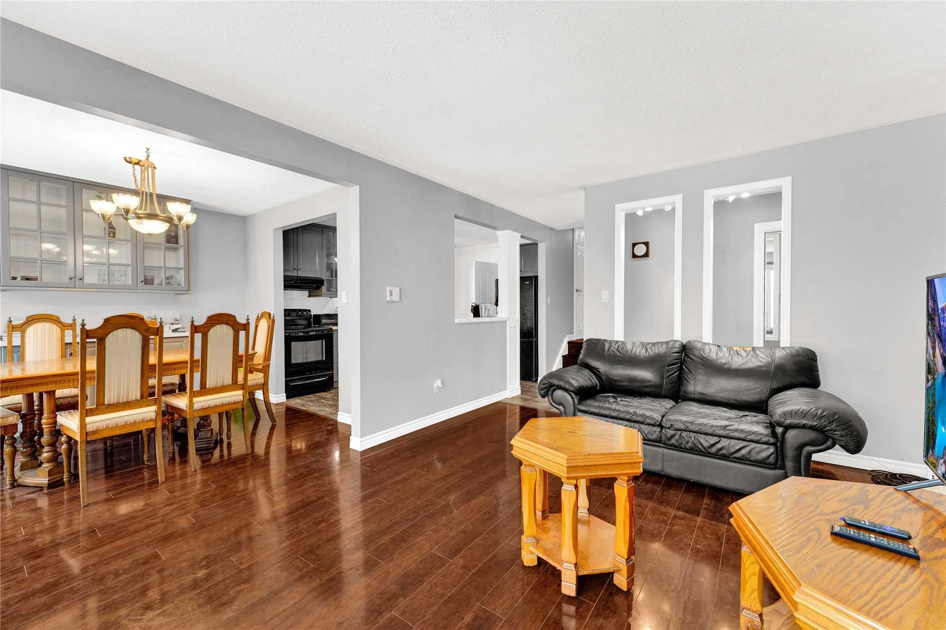 31 Strike Avenue