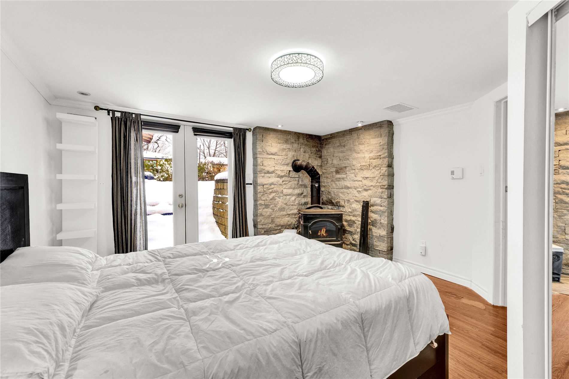 31 Strike Avenue