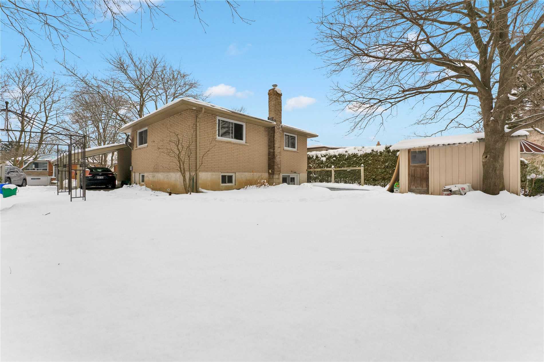 31 Strike Avenue