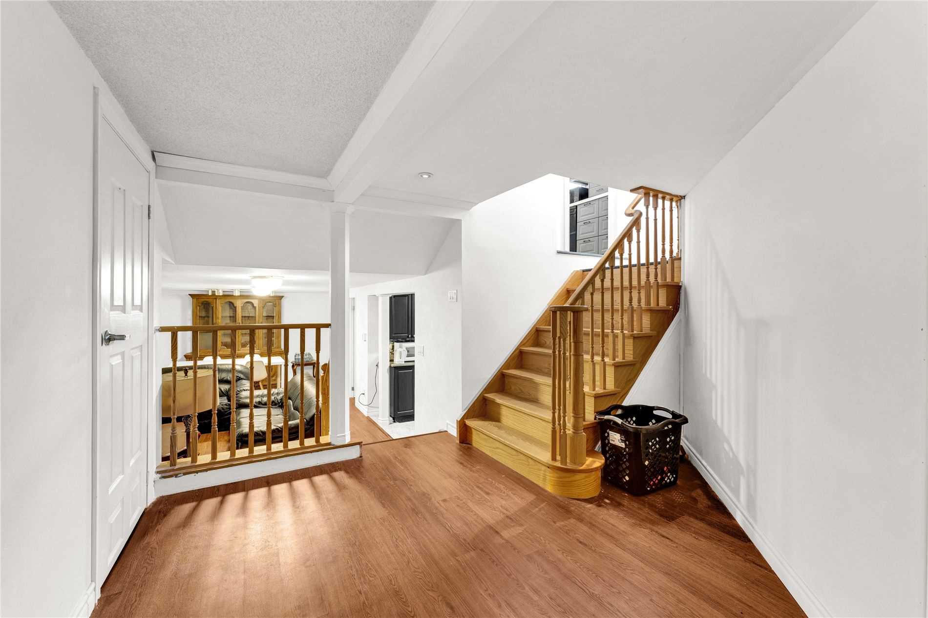 31 Strike Avenue
