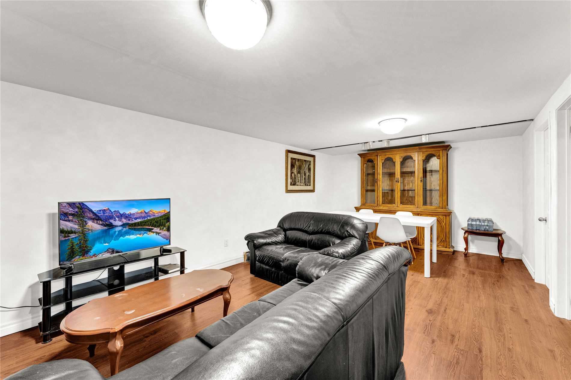 31 Strike Avenue