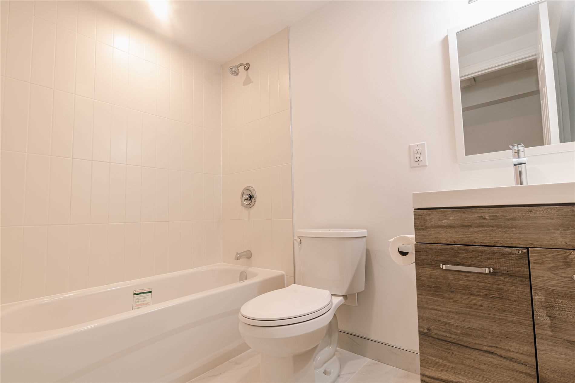 Listing E5888167 - Large Photo # 32