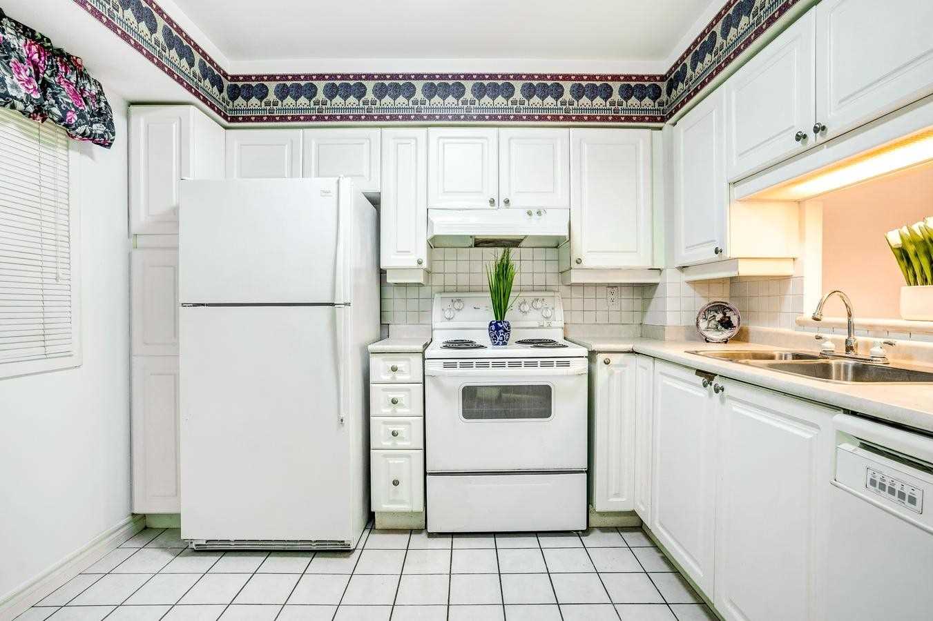 115 Bonis Ave, #316