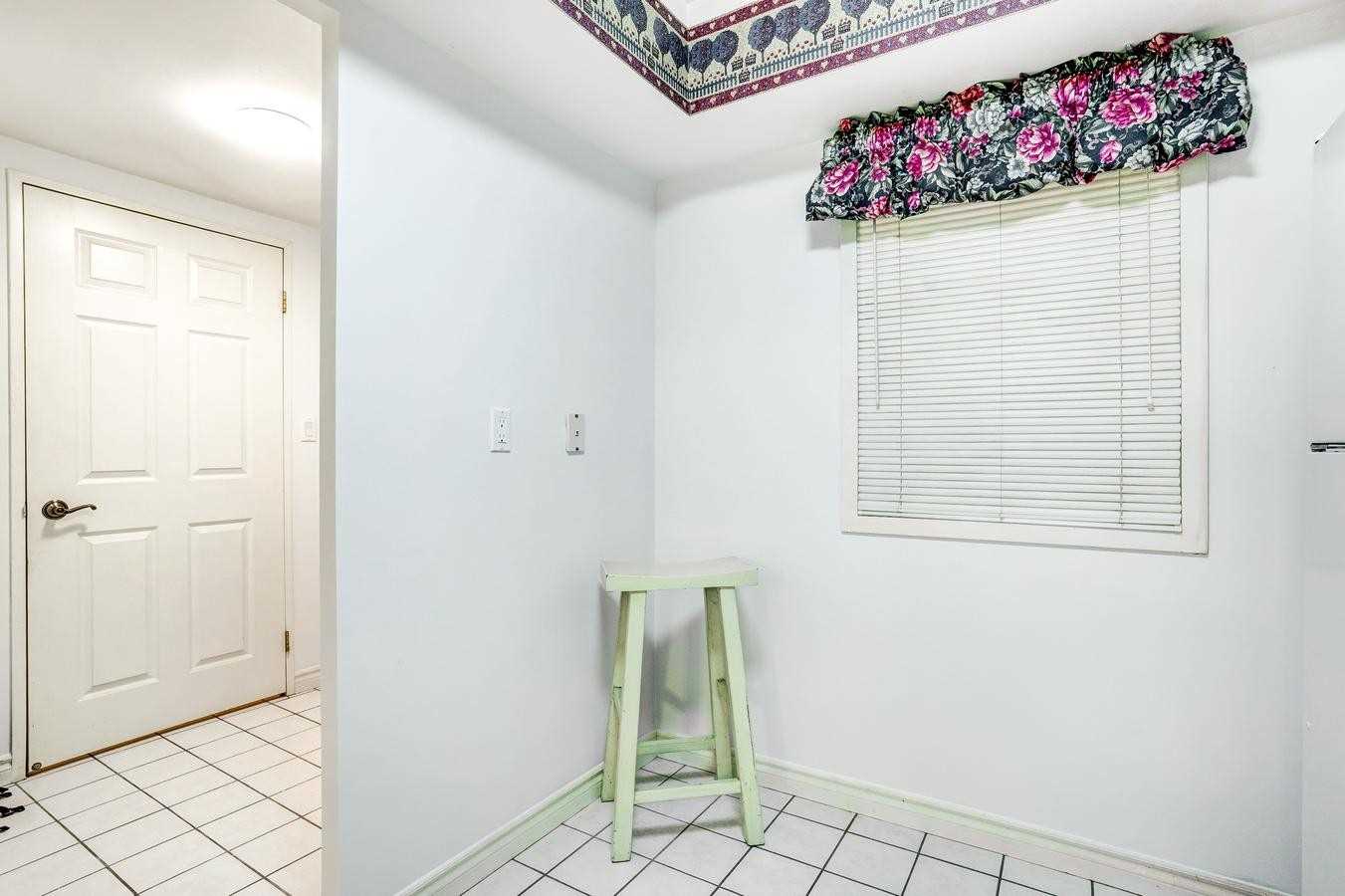 115 Bonis Ave, #316
