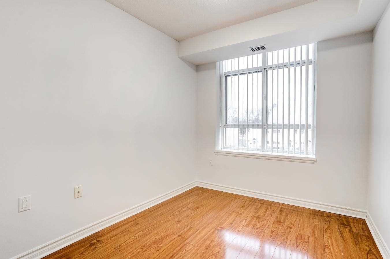 115 Bonis Ave, #316