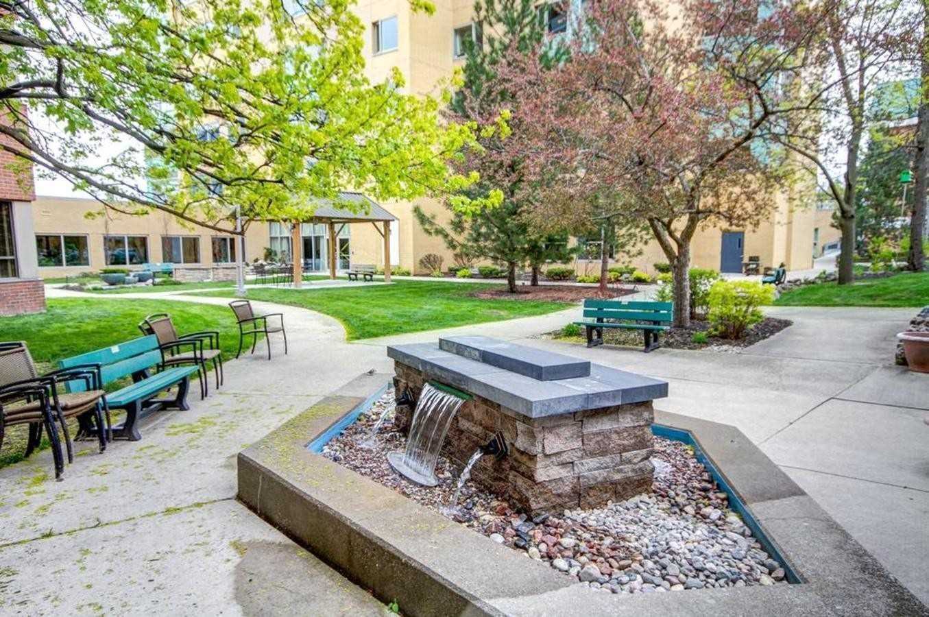 115 Bonis Ave, #316