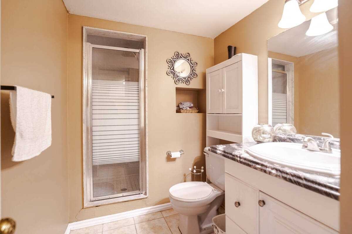 63 Darby Crt