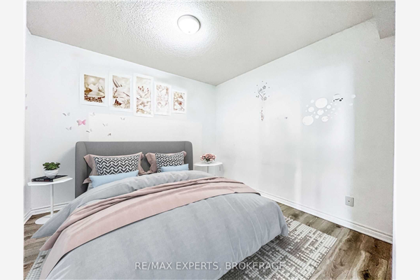 1 Falaise Rd, Toronto