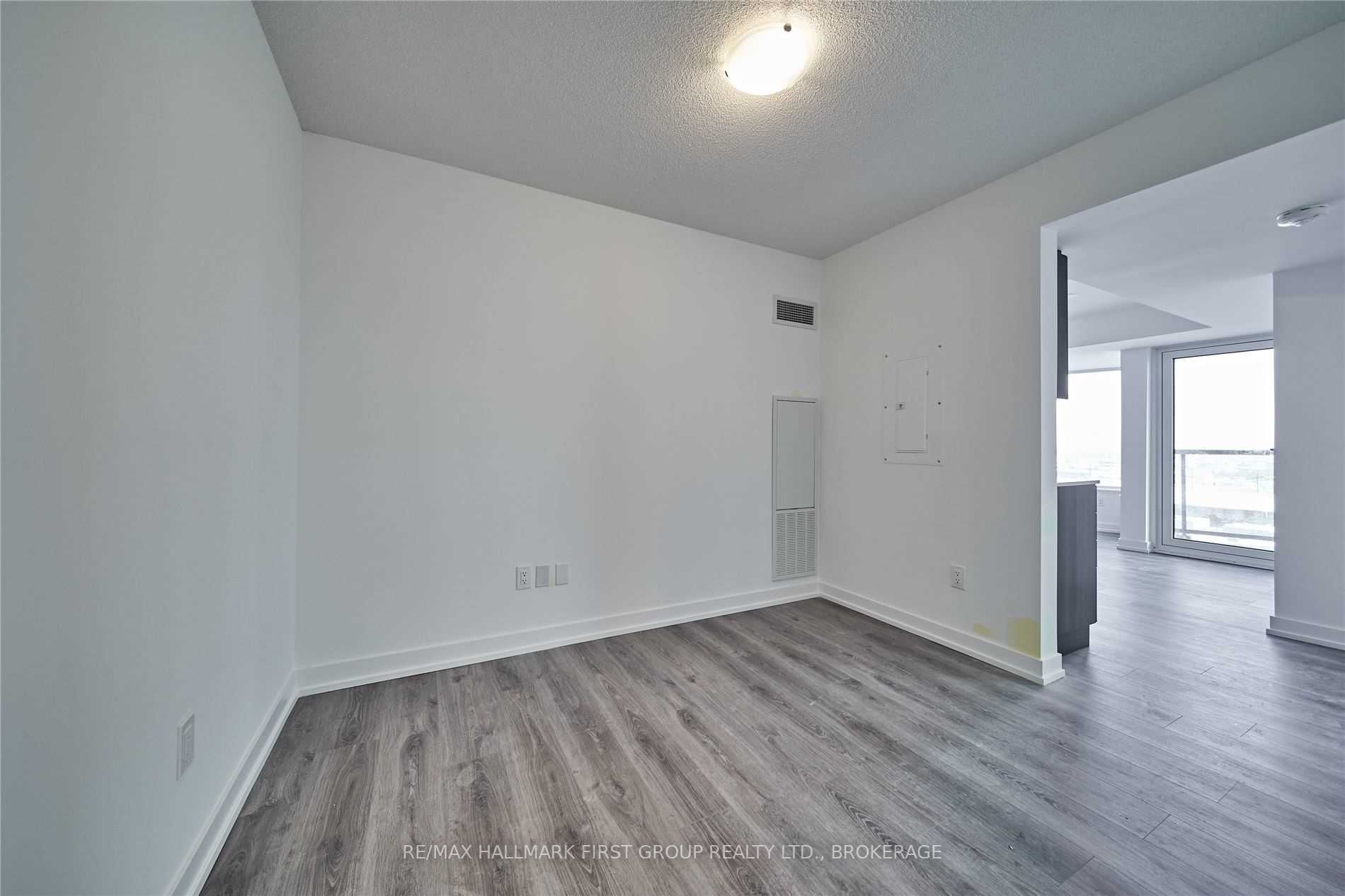 Listing E5895039 - Large Photo # 19