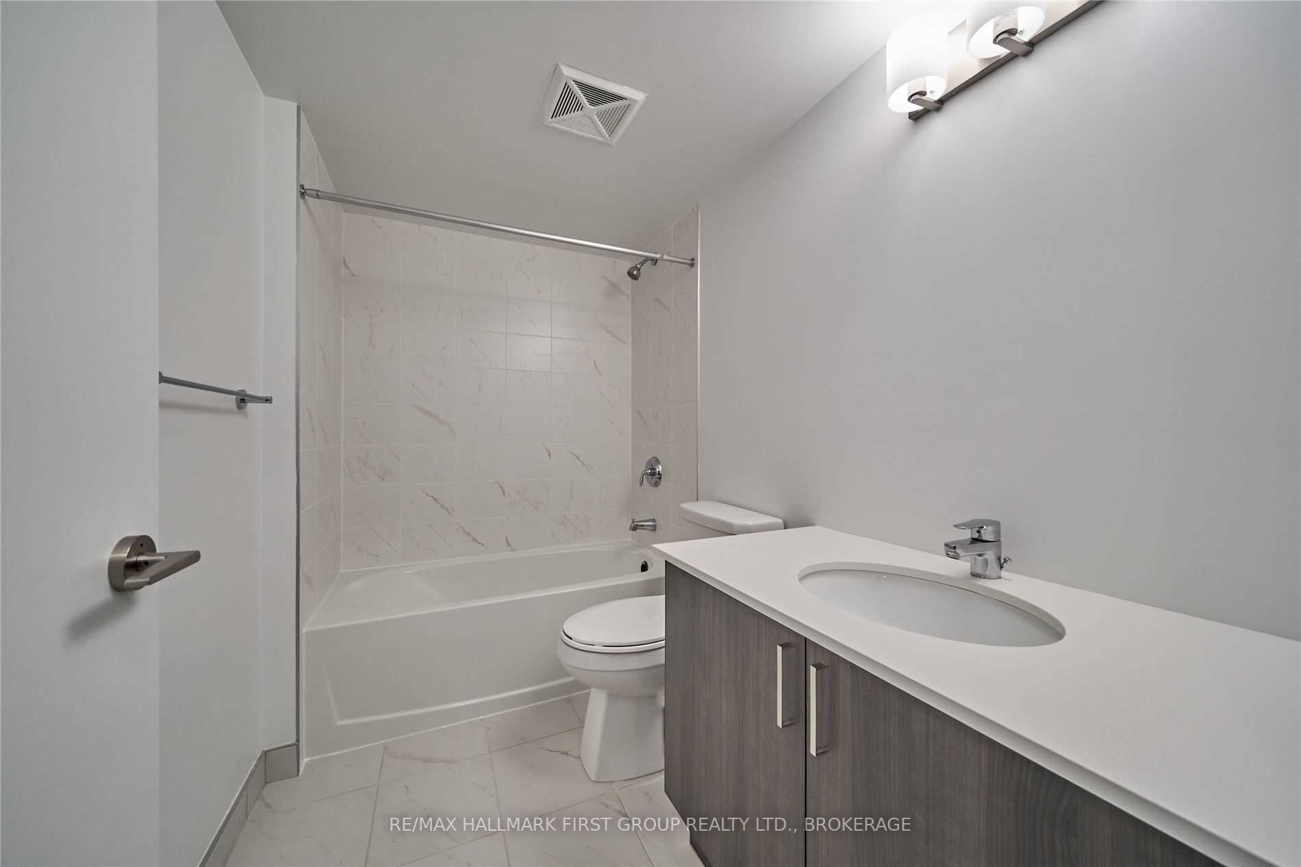 Listing E5895039 - Large Photo # 21
