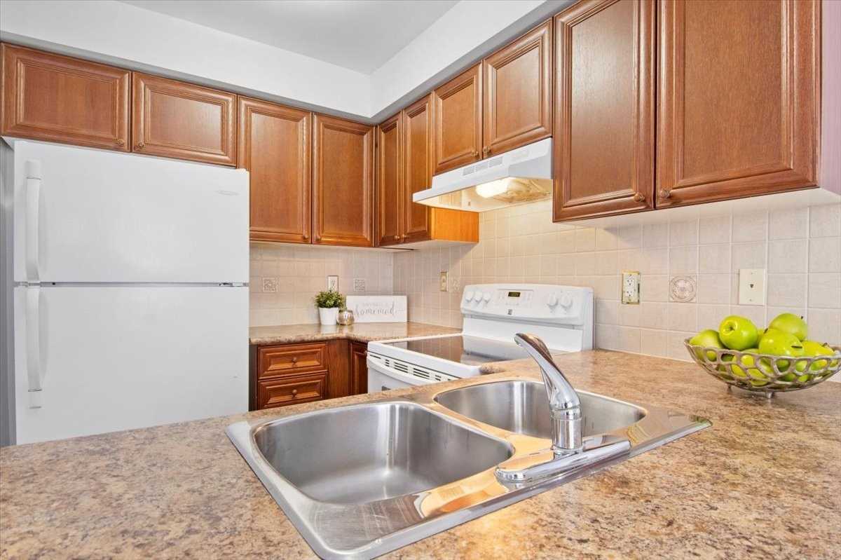 Listing E5899879 - Large Photo # 13