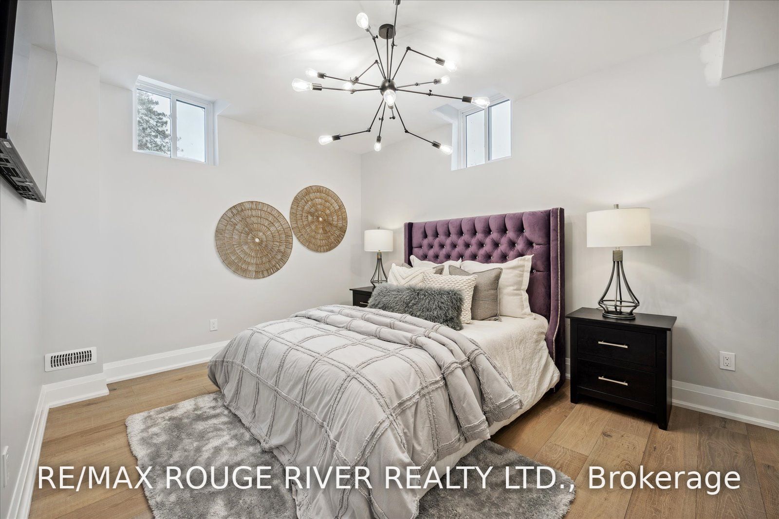 46 Charles Tilley Cres