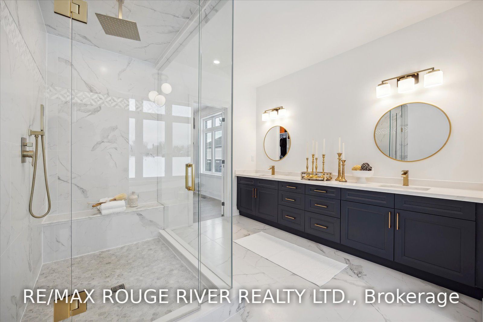 46 Charles Tilley Cres