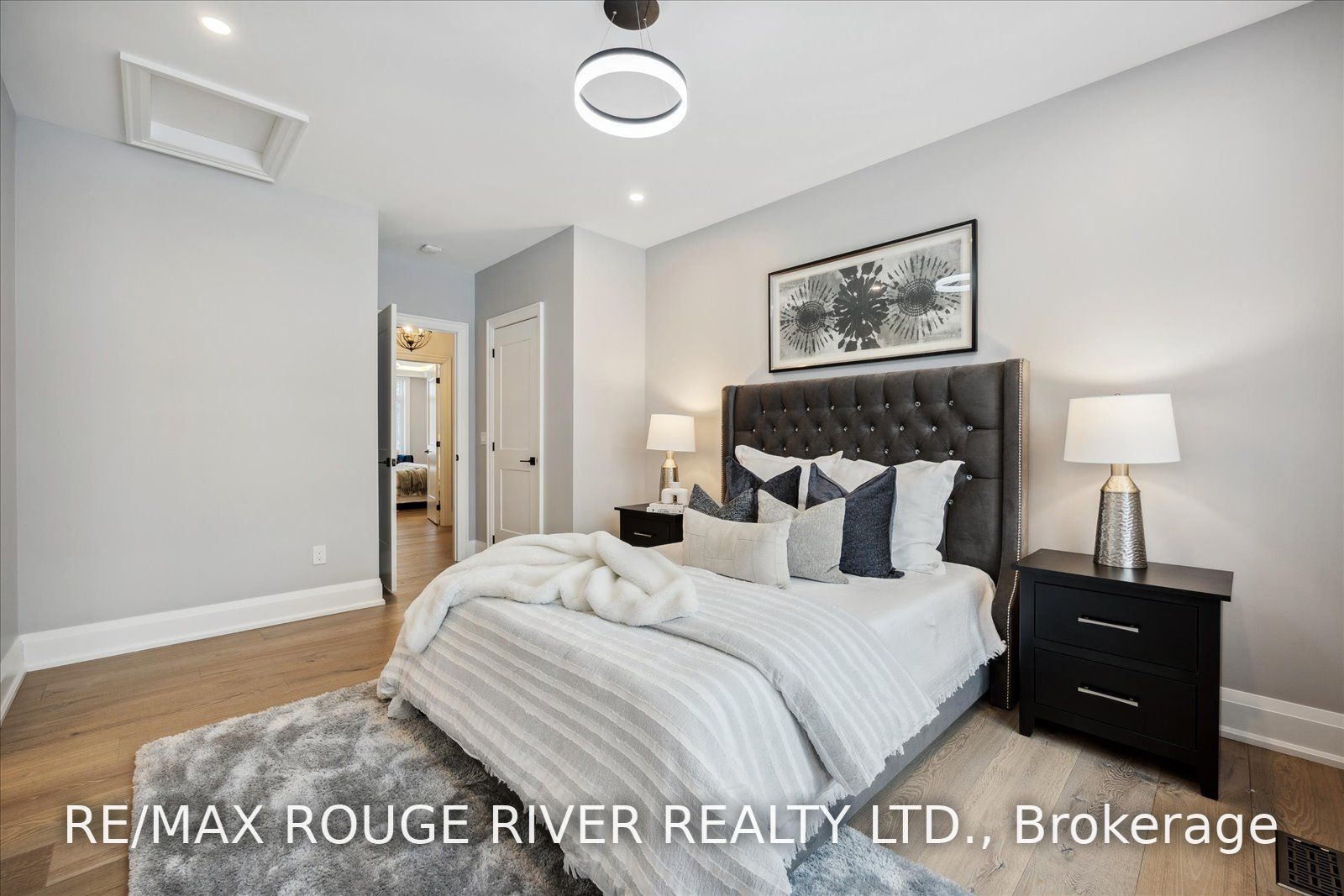 46 Charles Tilley Cres