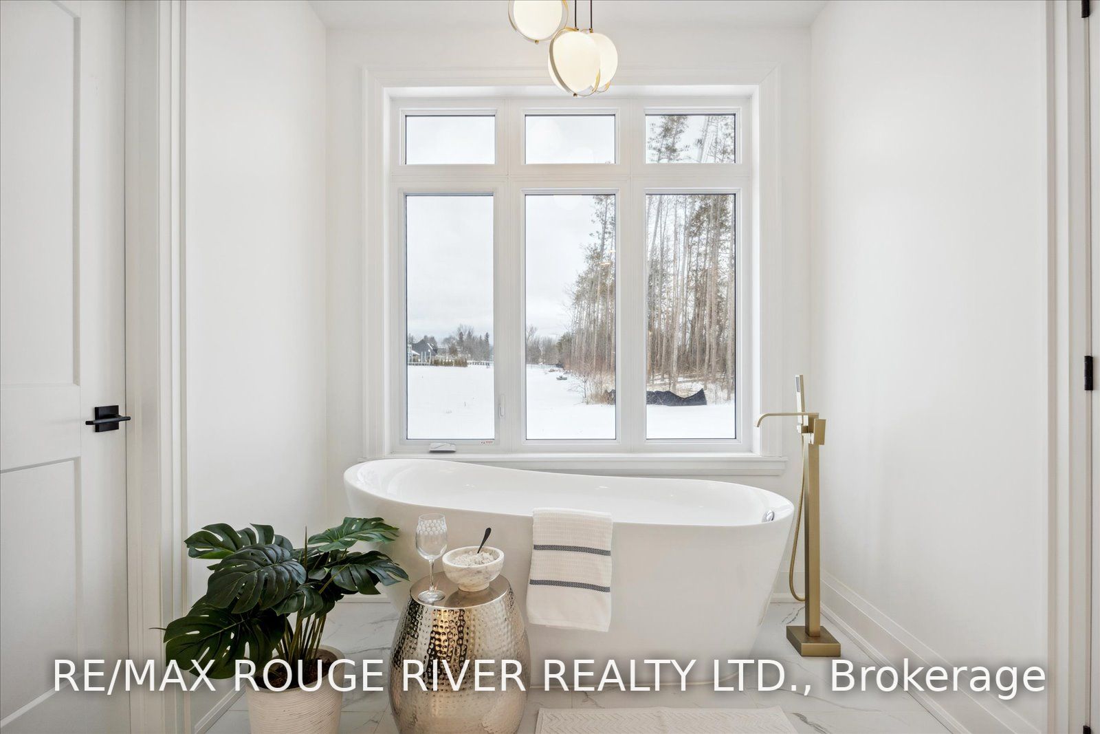 46 Charles Tilley Cres