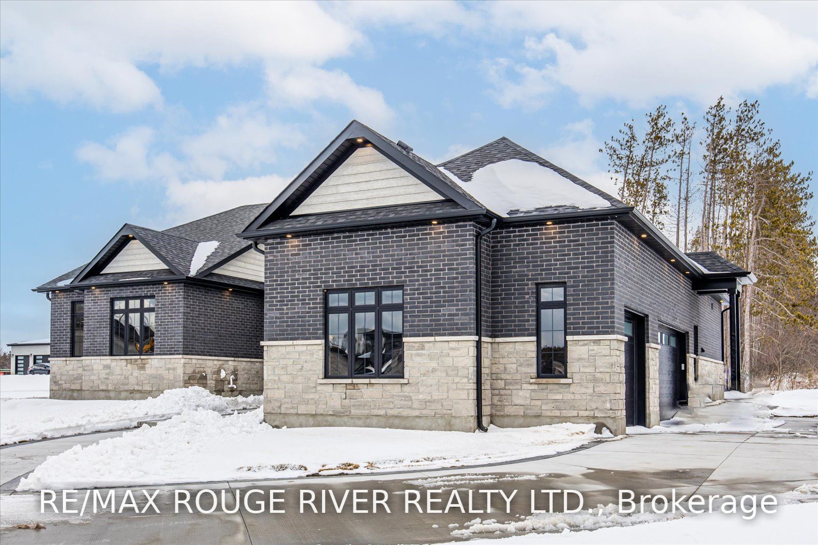 46 Charles Tilley Cres