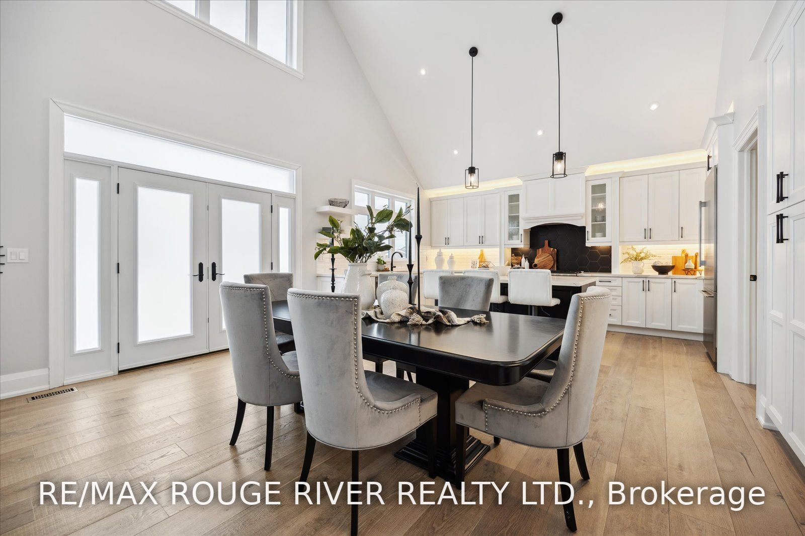 46 Charles Tilley Cres
