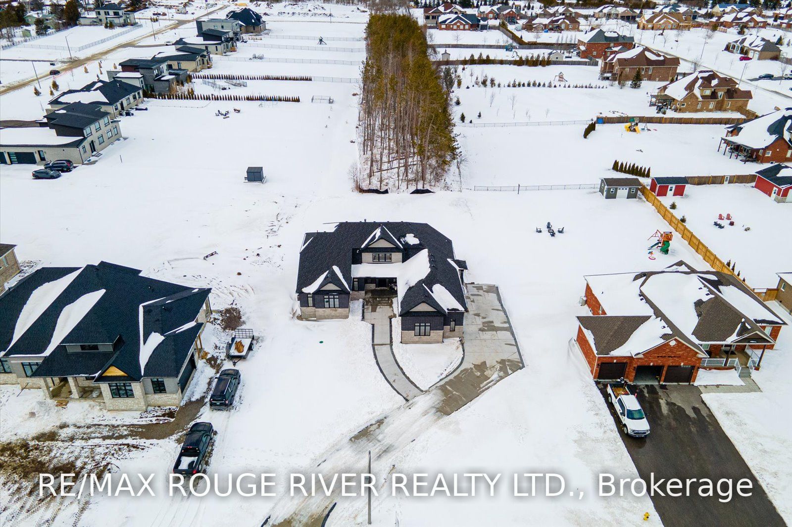 46 Charles Tilley Cres