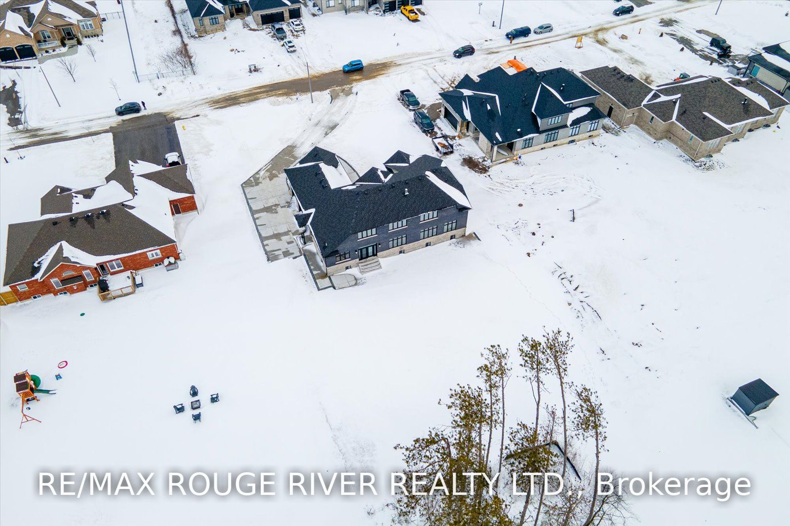 46 Charles Tilley Cres