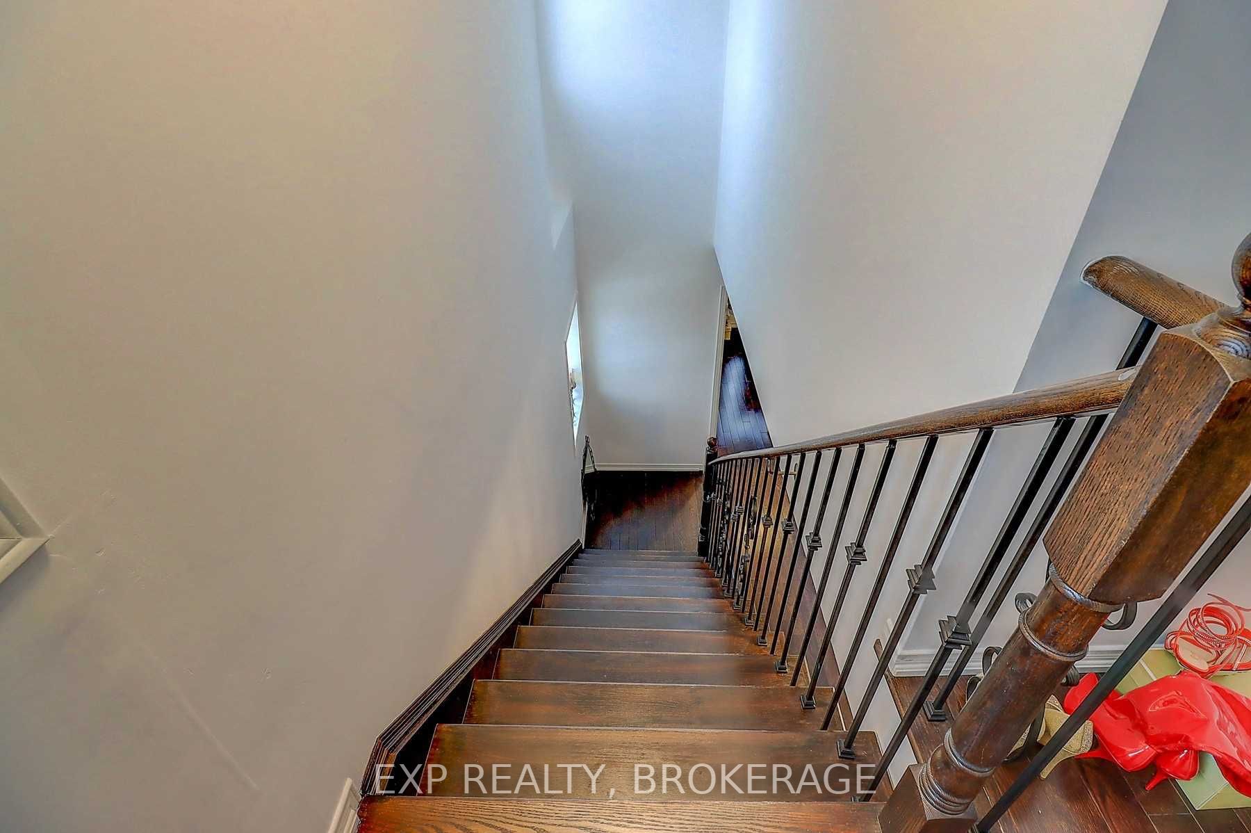 Listing E5900389 - Large Photo # 33