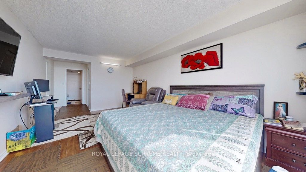 Listing E5901016 - Large Photo # 18