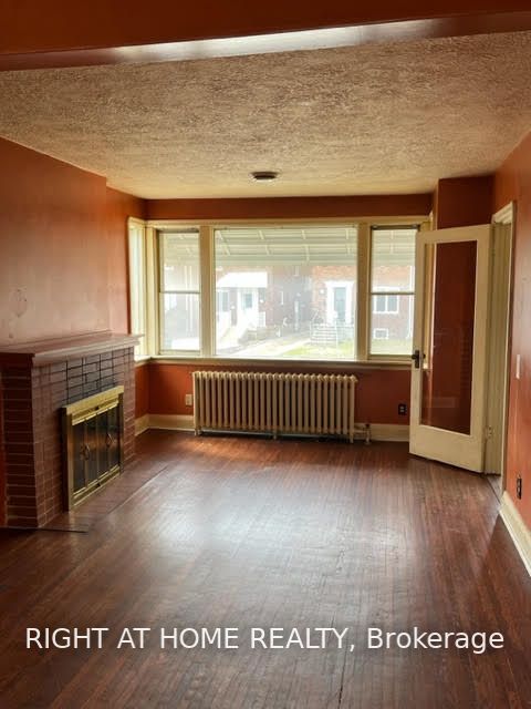 1049 Greenwood Avenue
