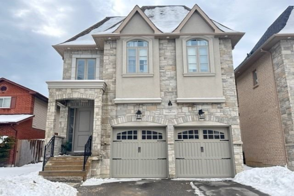744 Stonepath Cir Circ, Pickering