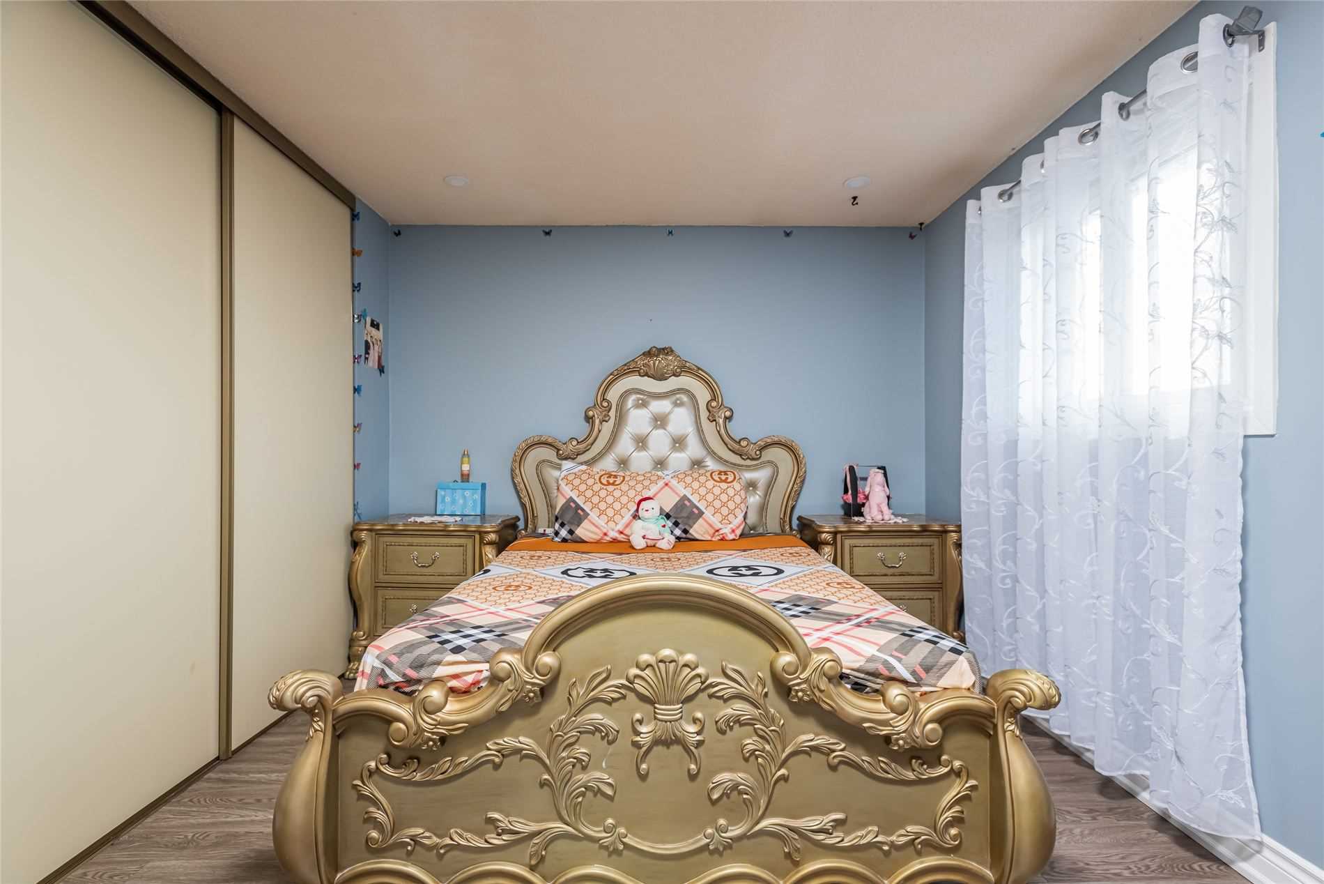 Listing E5904101 - Large Photo # 18