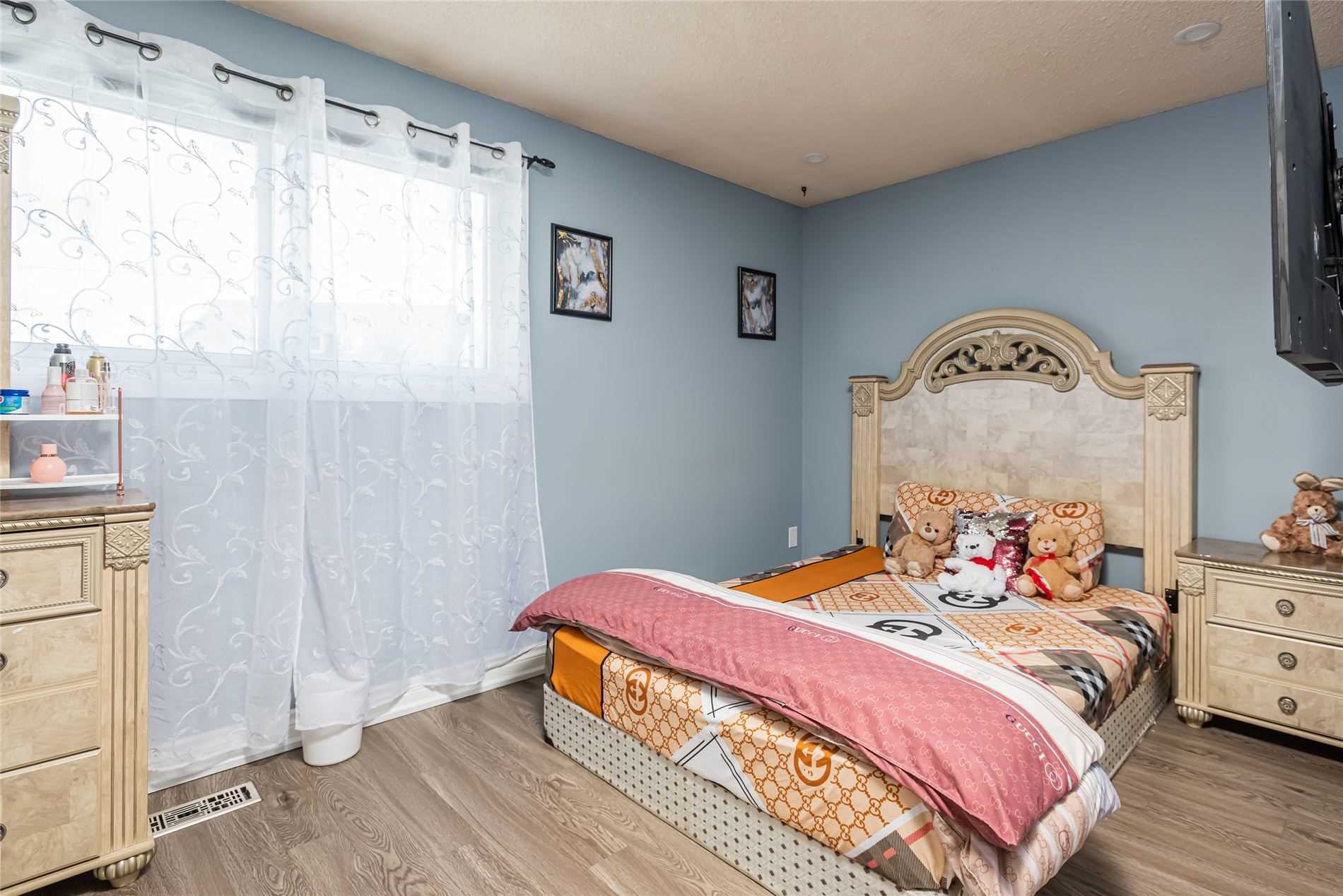 Listing E5904101 - Large Photo # 21