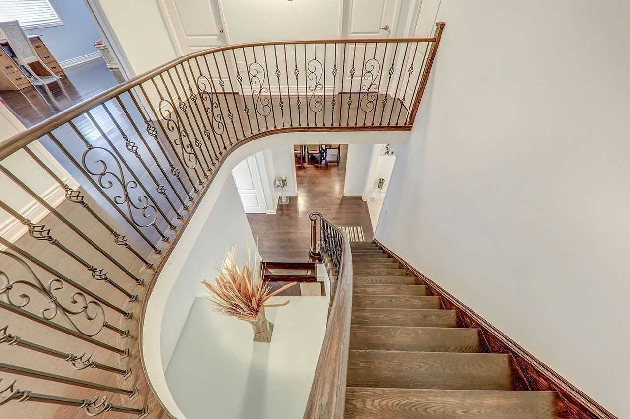 9 Weston Cres