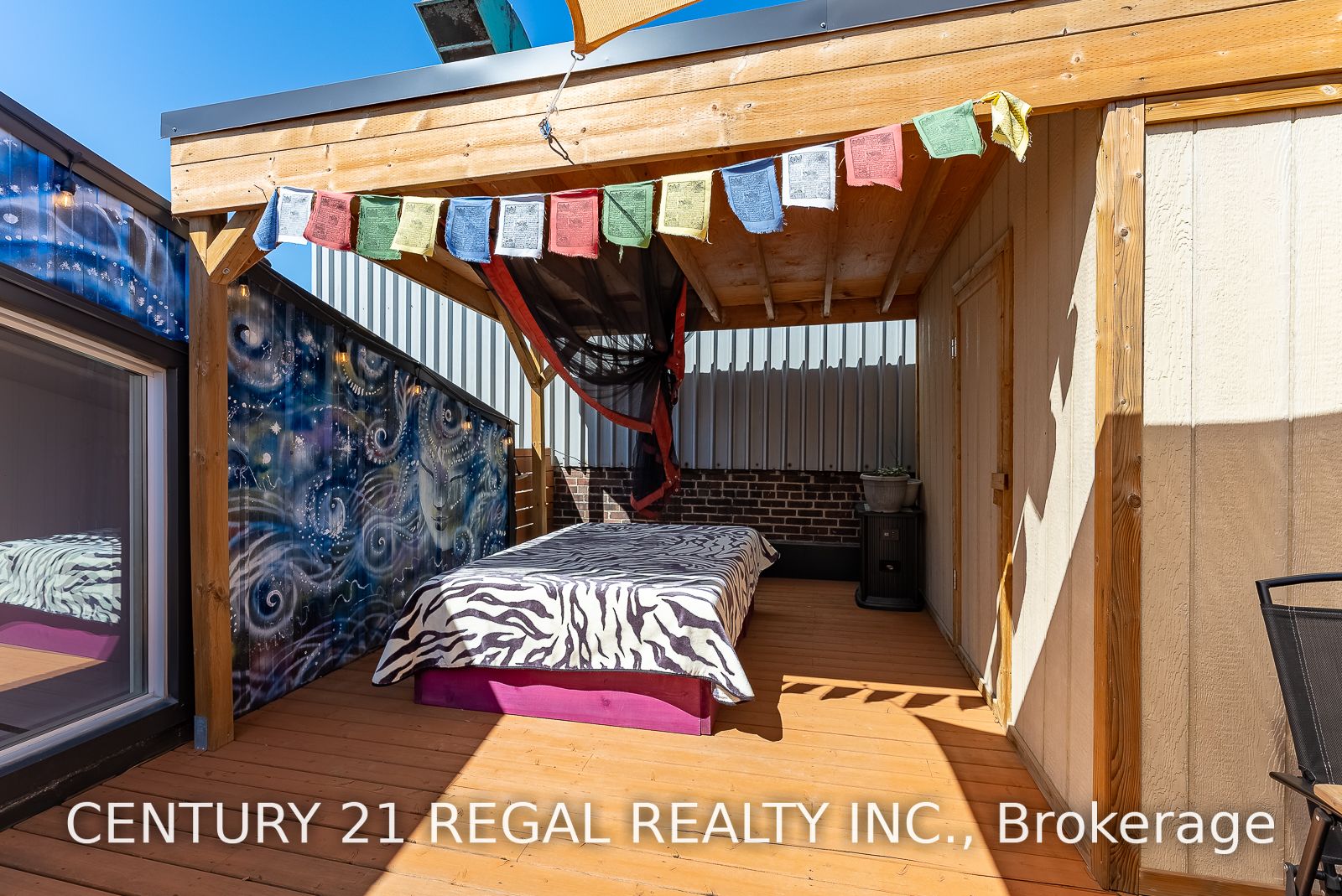 1173 Dundas St E, #236