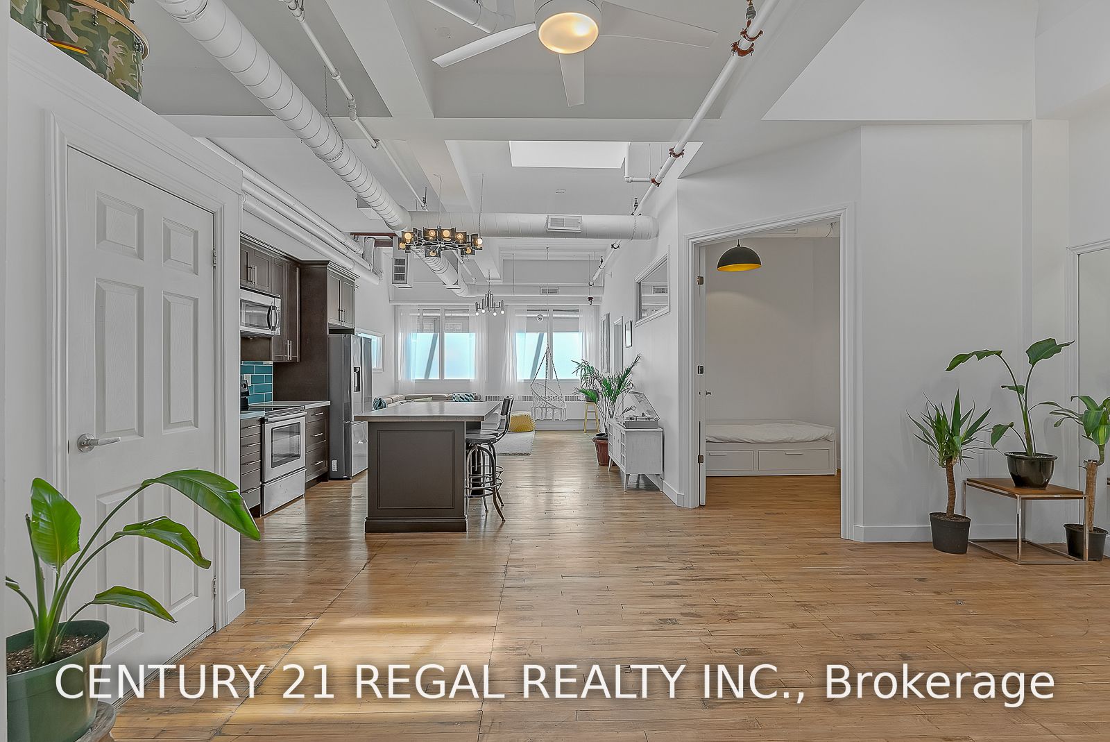 1173 Dundas St E, #236